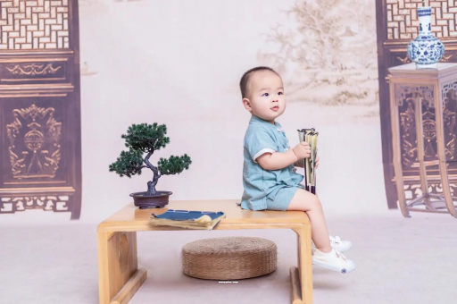 武汉供卵包生男孩宝宝反复发烧呕吐
